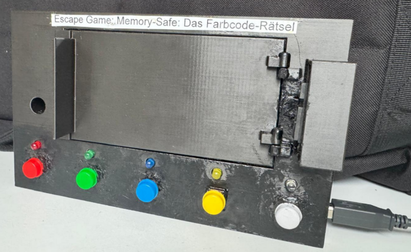 Datei:Memory-Safe (Das Farbcode-Rätsel).png.png