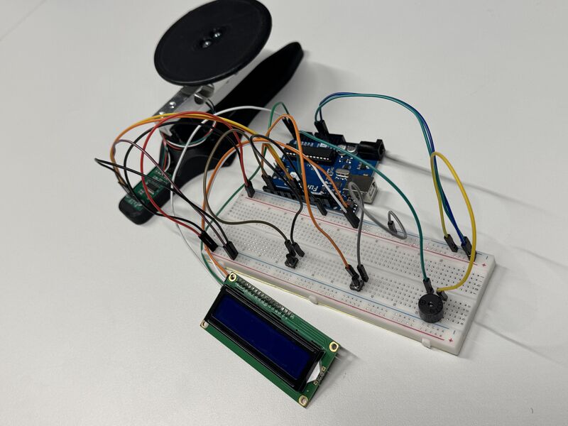 Datei:Weight circuit.jpg