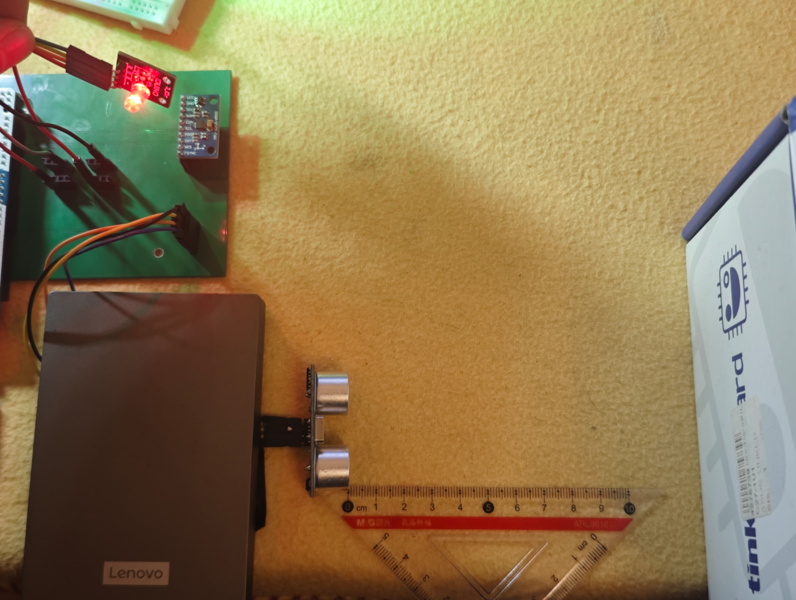 Datei:Distanz zu groß.png