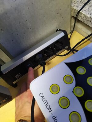 01. Steckdose einschalten